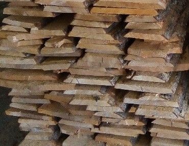 Доска необрезная из ольхи, толщина 18 мм, ширина 220-300 мм, длина 2700 мм Экстра (1 пог. м) фотография